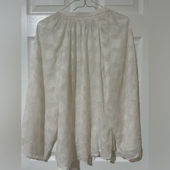 Bishop + Young Sheer V- Neck Long Sleeve white long flowy sleeve metallic gold - Picture 3 of 3